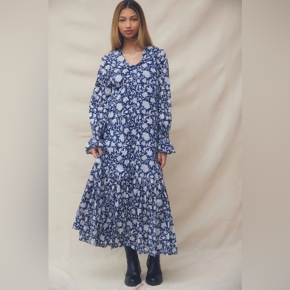 New! Ophelia & Indigo Navy Floral Tilly Maxi Dress Xs Nwt! — image 2 of 8